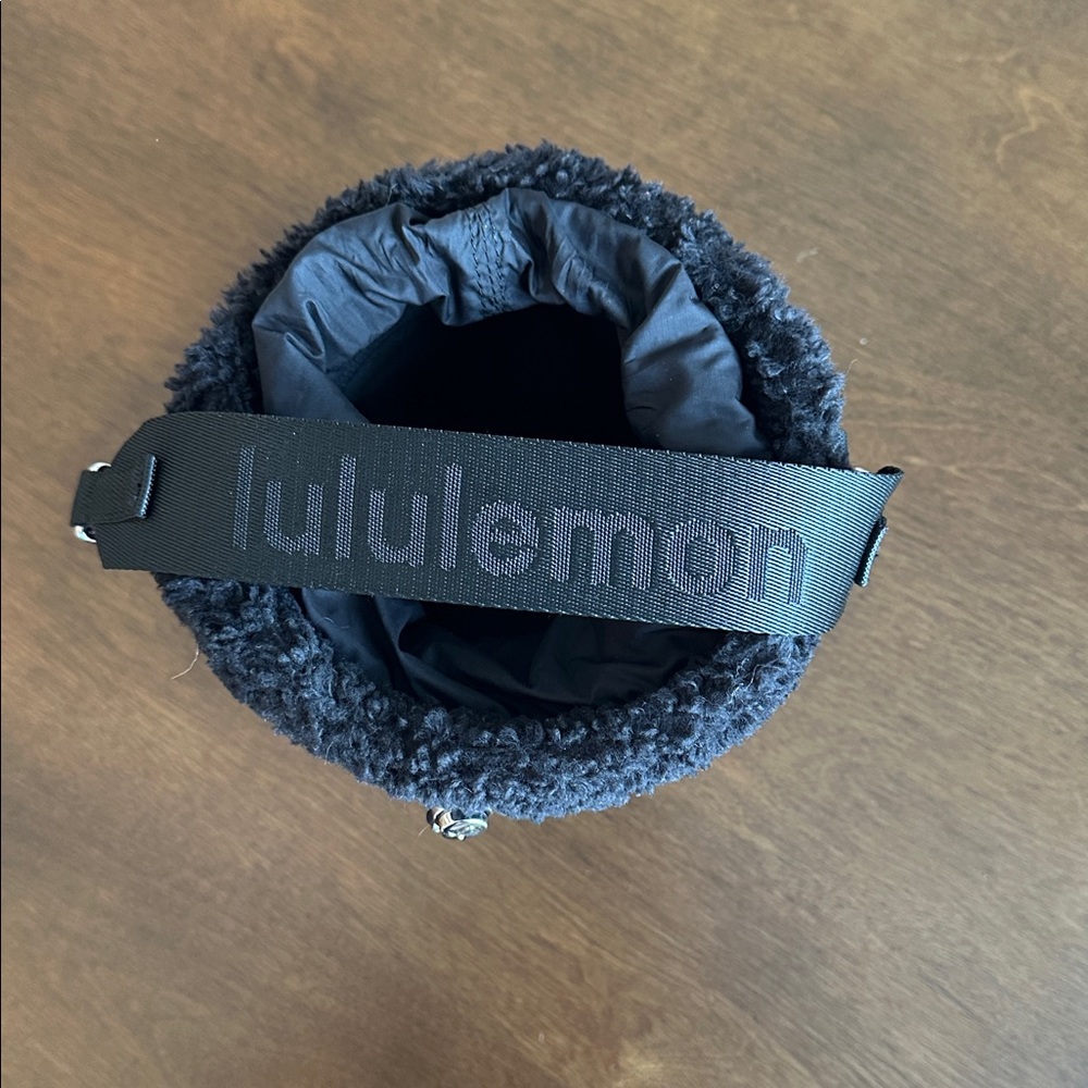 Lululemon mini bucket bag